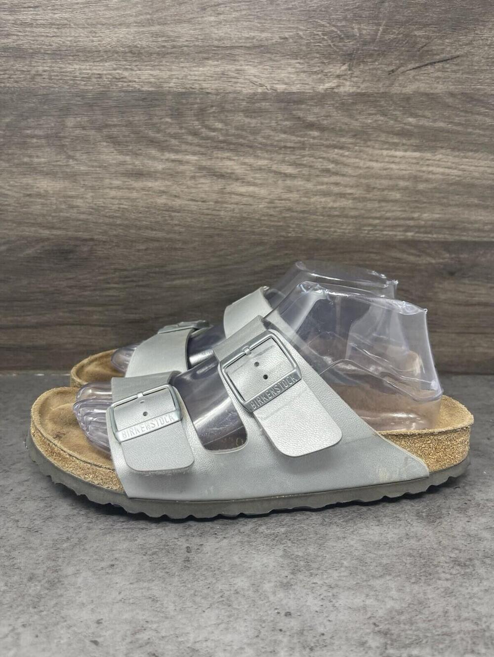 Birkenstock Arizona Sandals Womens Size 8 (39) Silver Leather Slide Strap